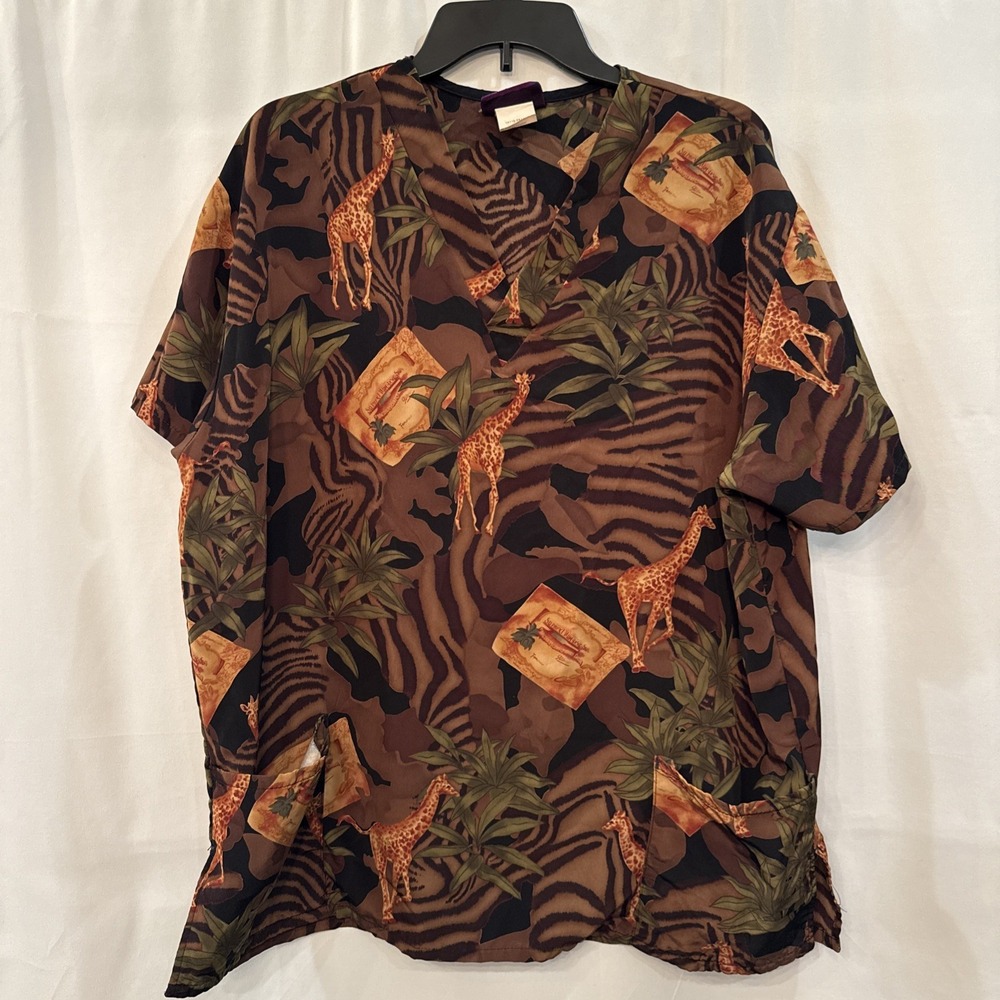 Silky Scrubs Men's L Medical Scrub Top Jungle Safari Print V Neck